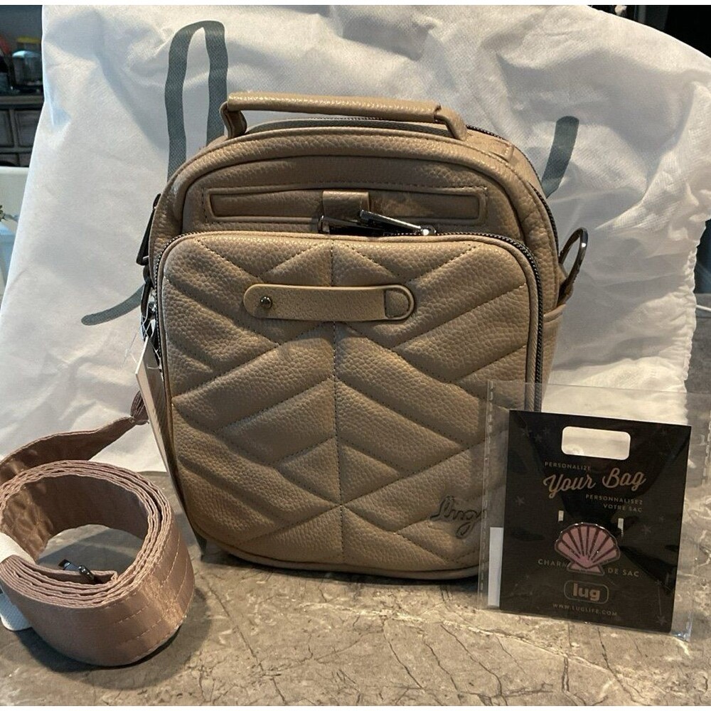 NWT Lug Skeeter Classic VL Convertible Crossbody Sand Taupe & Pink Shell Charm